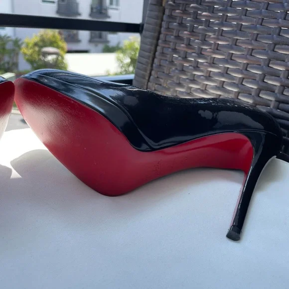 Christian Louboutin in premium leather, these heels feature a classic pump style